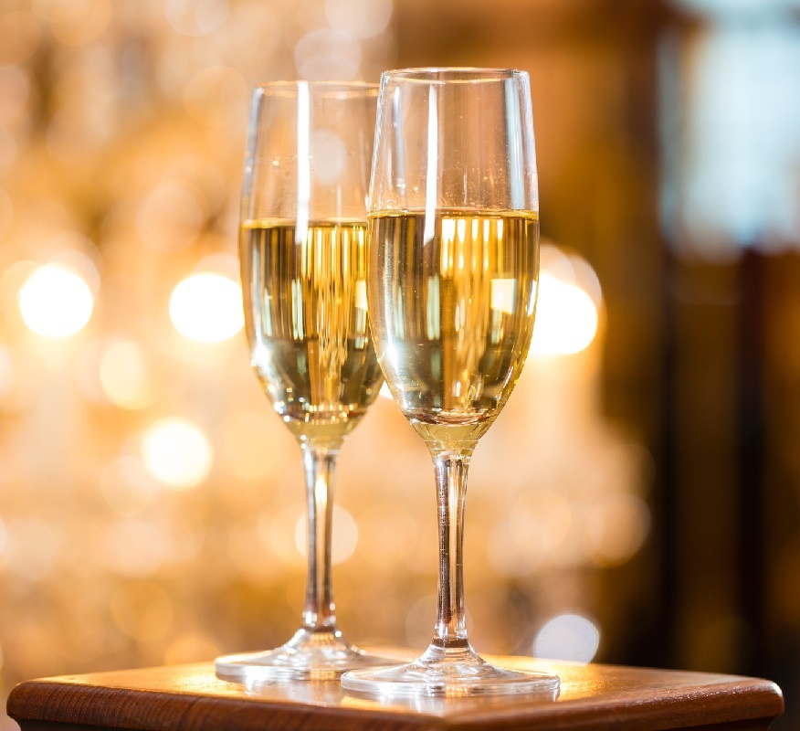 фото бокала для шампанского и других игристых вин