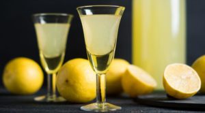 Лимонная настойка: спирт, водка, польза и вред