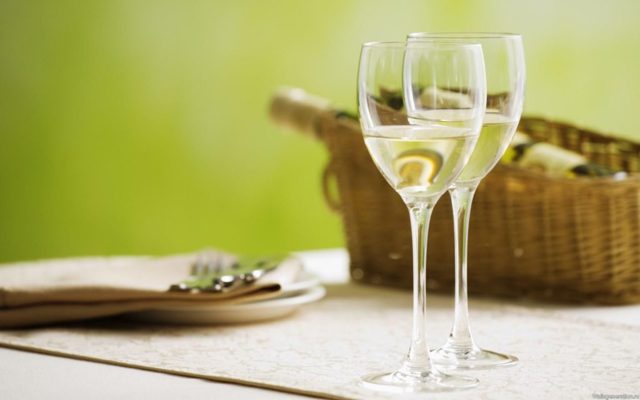 Готовим вино из листьев винограда или вишни - лучший рецепт