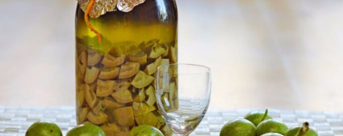 Настой из перегородок грецкого ореха на водке рецепт с фото пошаговый